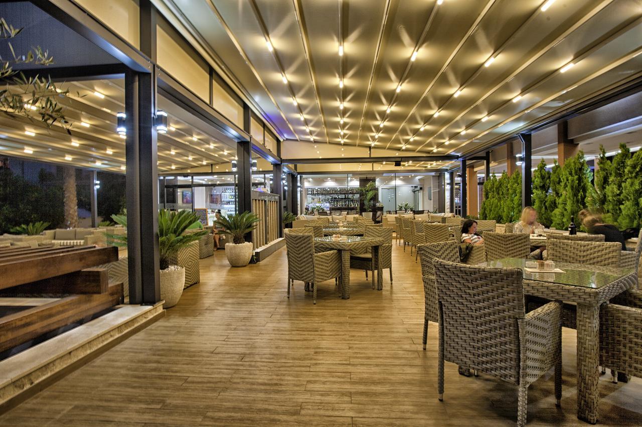 Wellness & Spa Hotel Acd Annex Херцег-Новий Екстер'єр фото
